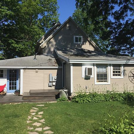 טראוורס סיטי Aberdeen Stone Cottage B&B מראה חיצוני תמונה