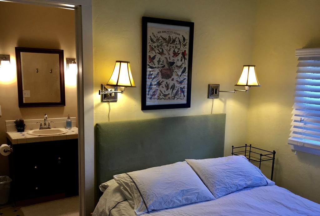 טראוורס סיטי Aberdeen Stone Cottage B&B מראה חיצוני תמונה