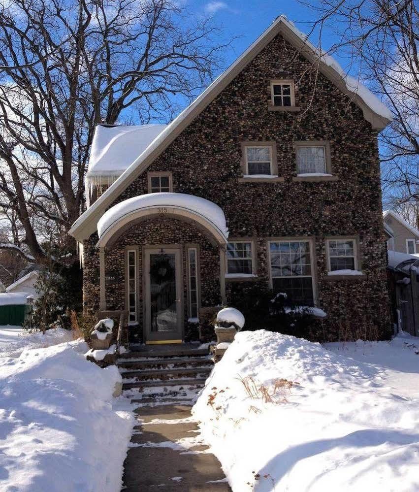 טראוורס סיטי Aberdeen Stone Cottage B&B מראה חיצוני תמונה
