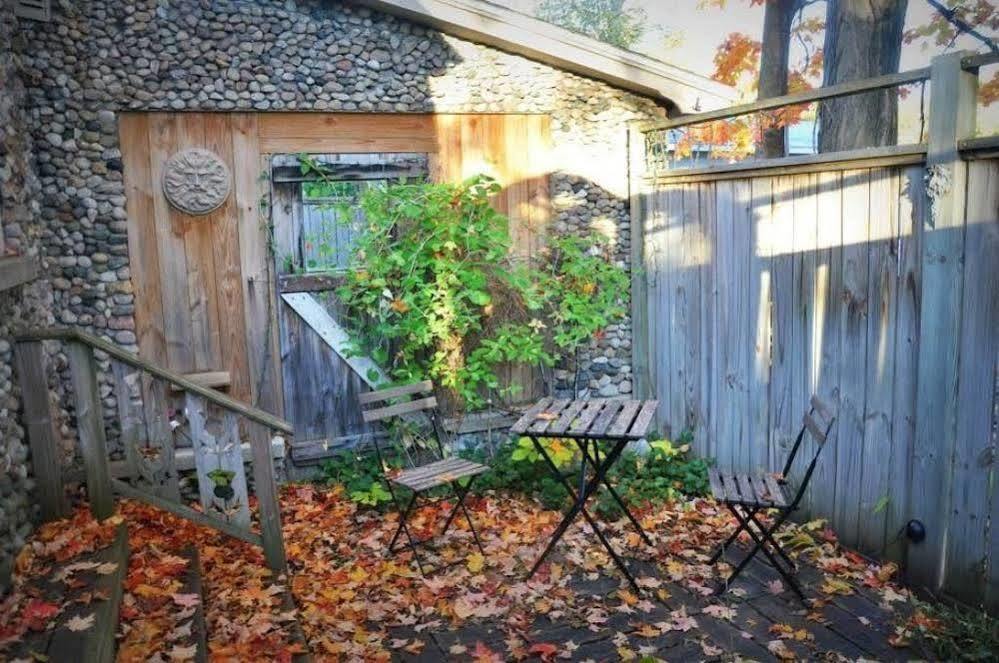 טראוורס סיטי Aberdeen Stone Cottage B&B מראה חיצוני תמונה
